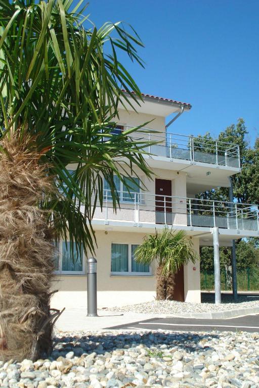 Hotel La Palmeraie Cornebarrieu Exterior foto